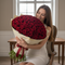 101 Rote Rosen – Luxus Rosenstrauß als Symbol der einzigen Liebe, Same-Day-Lieferung Linz | Amores