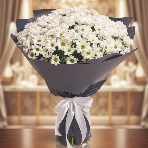 Story of Daphne - Weißer Margeritenstrauß mit frischen Wiesenblumen in Kraftpapier