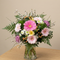Gerbera Glück – Pfingstrosen & weiße Nelken Bouquet in S/M/L, Same-Day-Lieferung Linz | Amores