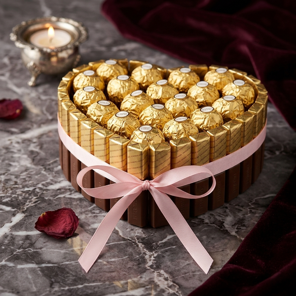 Rosen Herz Set – Romantische Kombination aus Rosen und edlen Geschenkartikeln | Amores